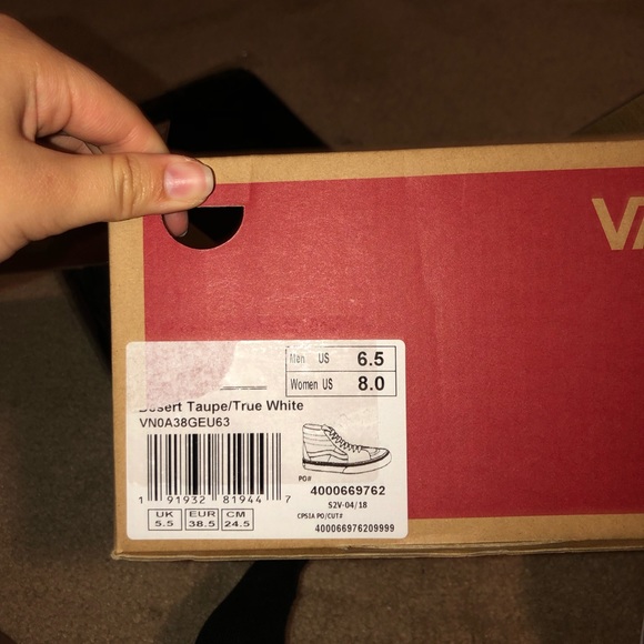 Vans Skate-hi’s in Desert Taupe - Picture 7 of 7